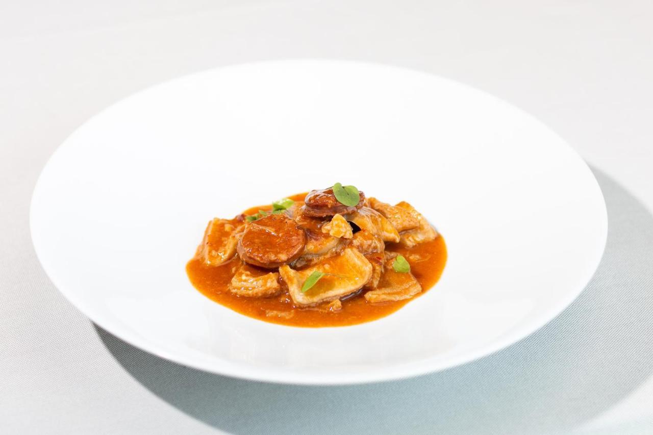 Hotel Gastronomico Torre De Galizano Ngoại thất bức ảnh