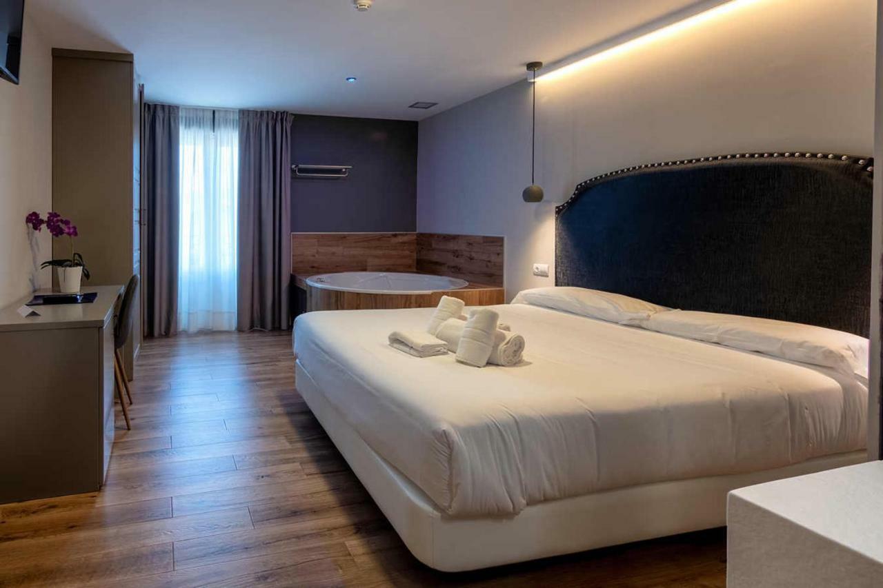 Hotel Gastronomico Torre De Galizano Ngoại thất bức ảnh